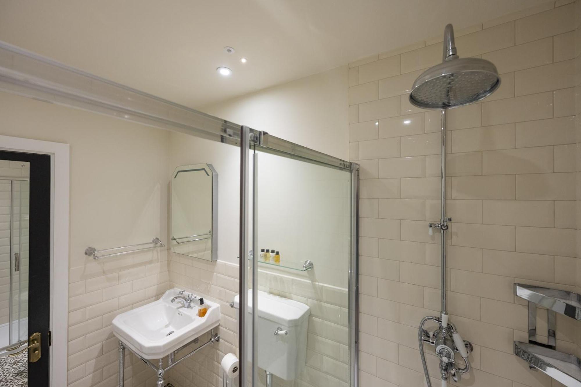 Tavern Townhouse Henley-on-Thames Esterno foto